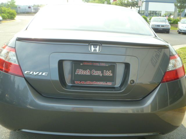 Honda Civic 2010 photo 1