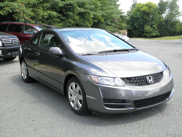 Honda Civic 2010 photo 3