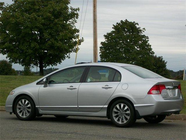 Honda Civic 2011 photo 2