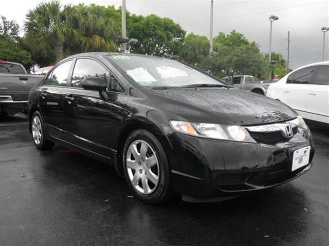 Honda Civic 2011 photo 4