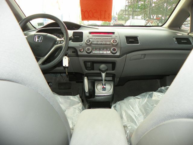 Honda Civic 2011 photo 3