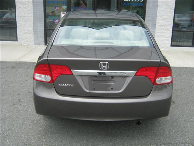 Honda Civic 2011 photo 3