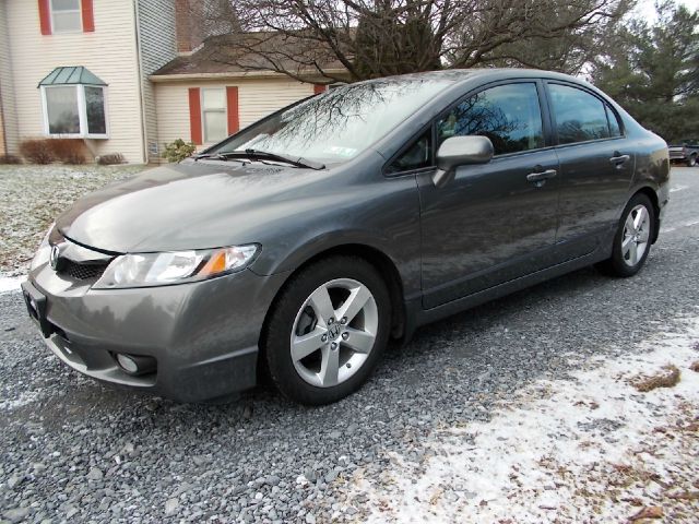 Honda Civic 2011 photo 2