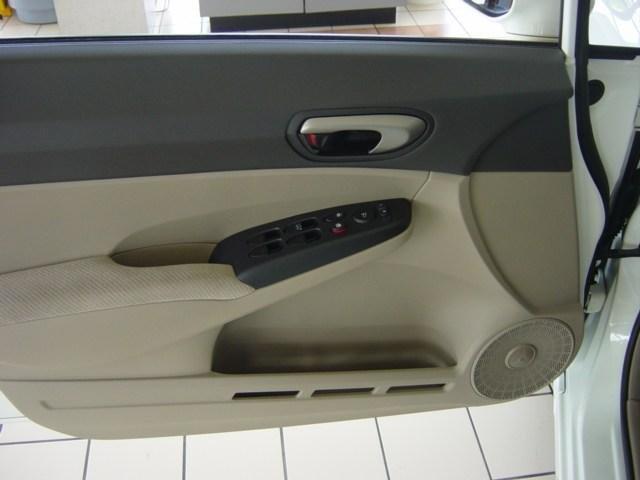 Honda Civic 2011 photo 22