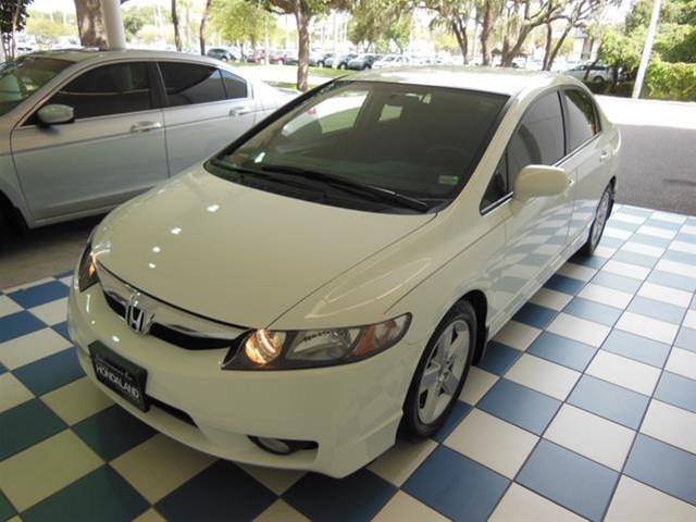 Honda Civic 2011 photo 4