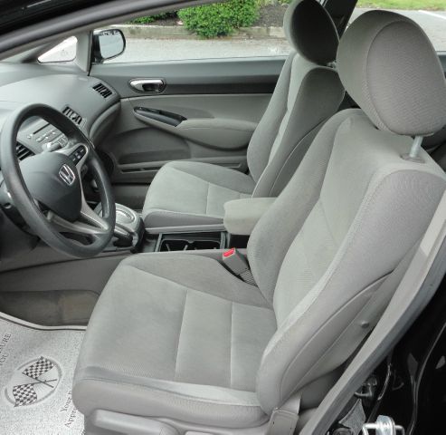 Honda Civic 2011 photo 17