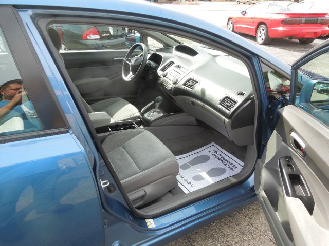 Honda Civic 2011 photo 3