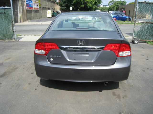 Honda Civic 2011 photo 2