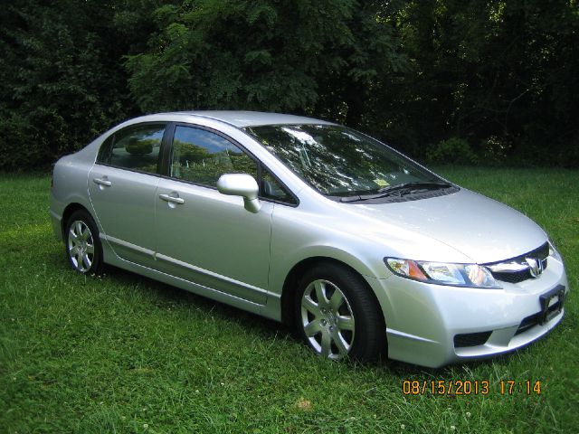 Honda Civic 2011 photo 2