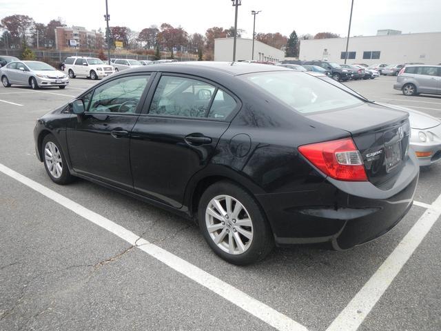 Honda Civic 2012 photo 2