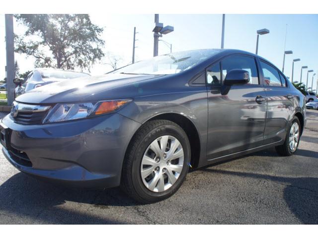 Honda Civic 2012 photo 2