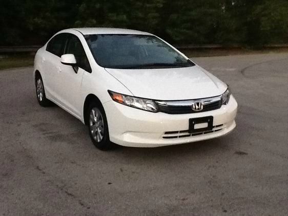 Honda Civic 2012 photo 3