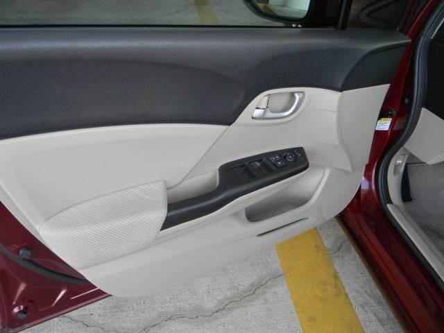 Honda Civic 2012 photo 11