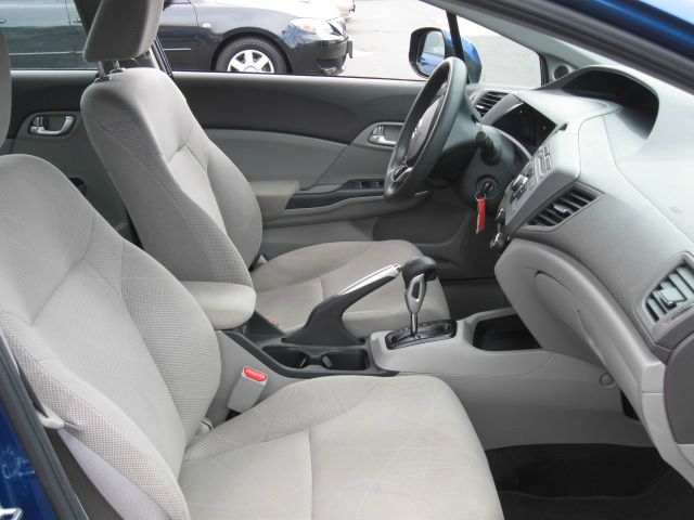 Honda Civic 2012 photo 2