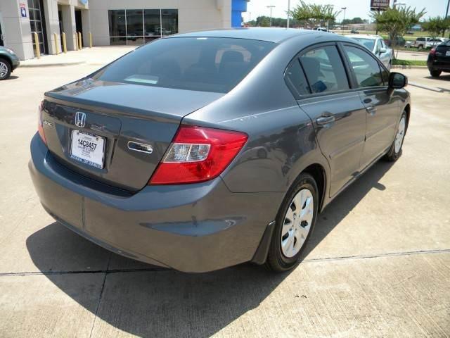 Honda Civic 2012 photo 2