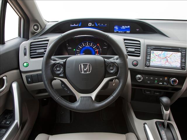 Honda Civic 2012 photo 2