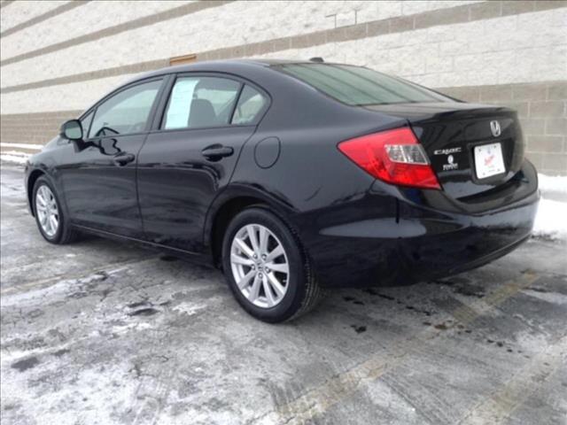 Honda Civic 2012 photo 2