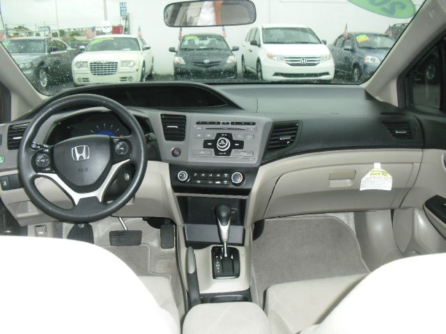 Honda Civic 2012 photo 0