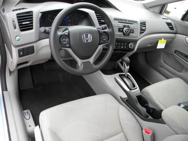 Honda Civic 2012 photo 4