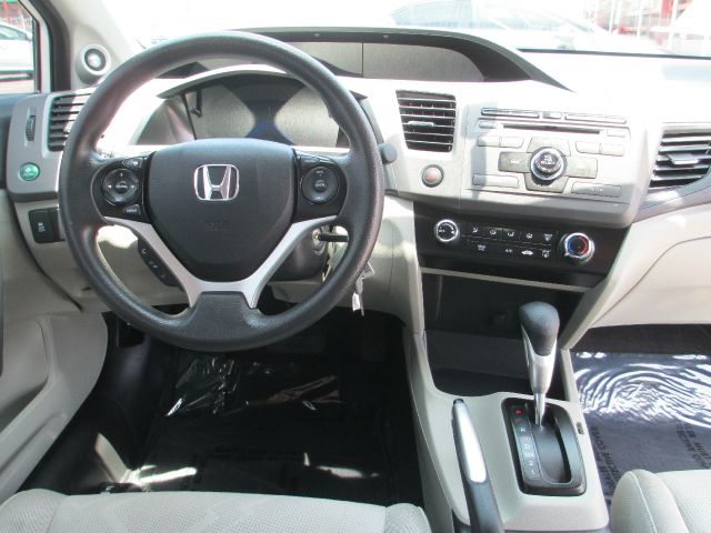 Honda Civic 2012 photo 1