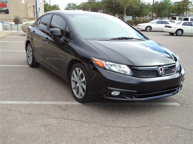 Honda Civic 2012 photo 1