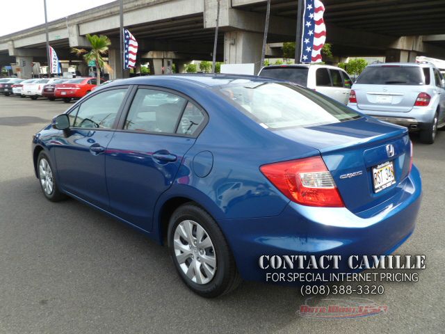 Honda Civic 2012 photo 2