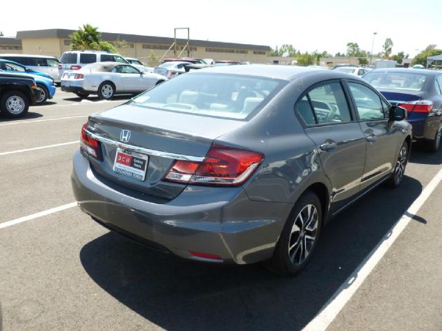 Honda Civic 2013 photo 2