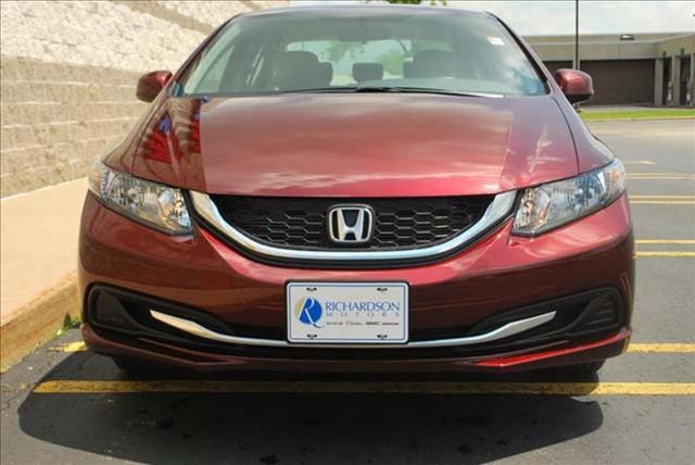 Honda Civic 2013 photo 2