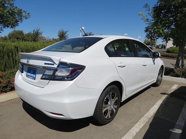 Honda Civic 2013 photo 2