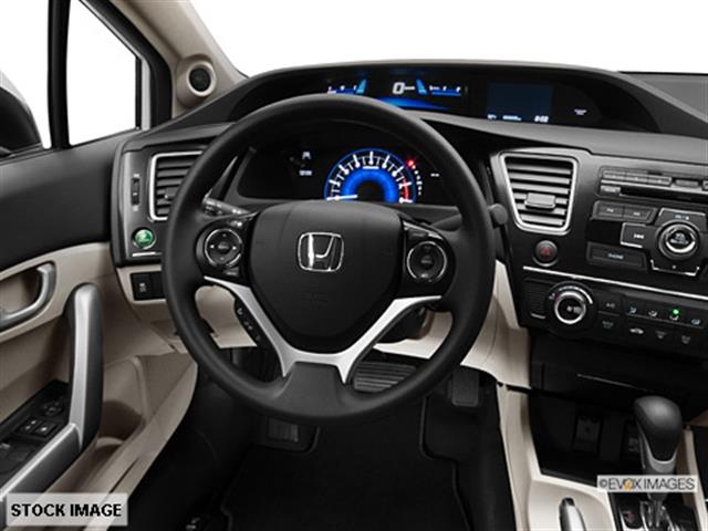 Honda Civic 2013 photo 2