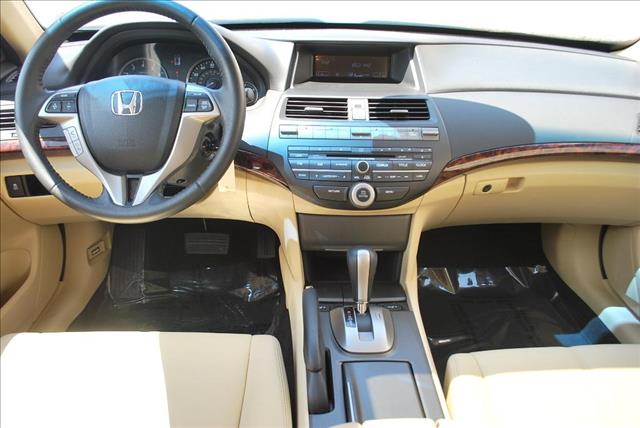 Honda Crosstour 2012 photo 24