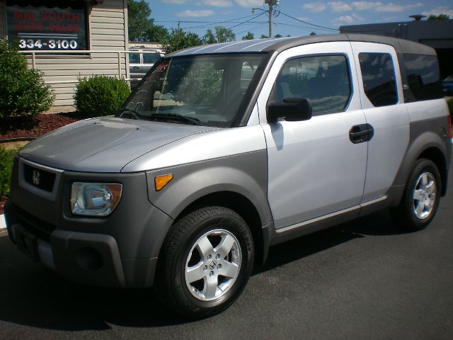 Honda Element 2003 photo 2