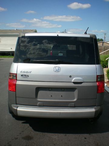 Honda Element 2003 photo 4