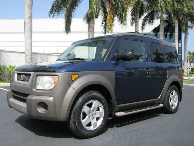 Honda Element 2003 photo 3