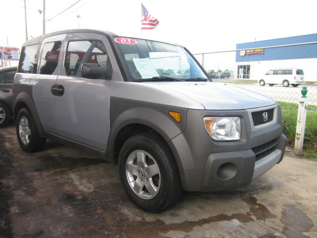 Honda Element 2003 photo 3