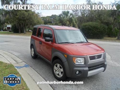 Honda Element 2003 photo 2