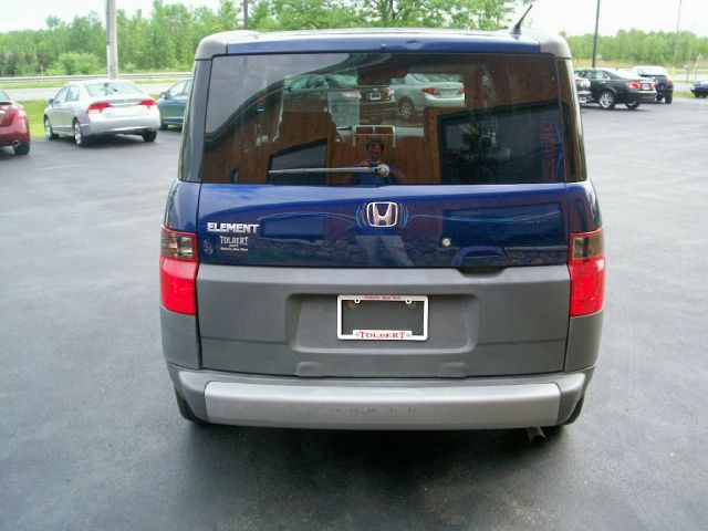 Honda Element 2003 photo 4