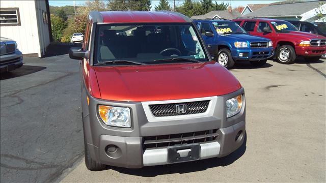 Honda Element 2003 photo 2