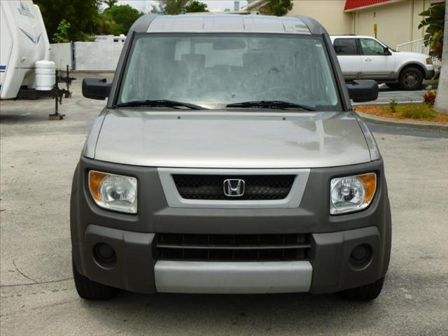 Honda Element 2003 photo 1