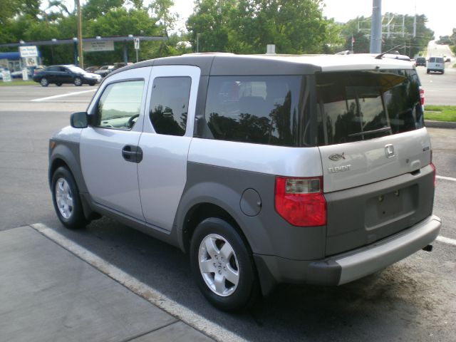 Honda Element 2003 photo 3