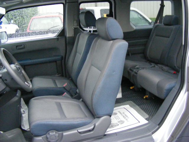 Honda Element 2003 photo 12