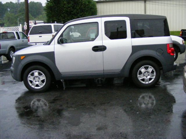 Honda Element 2003 photo 13