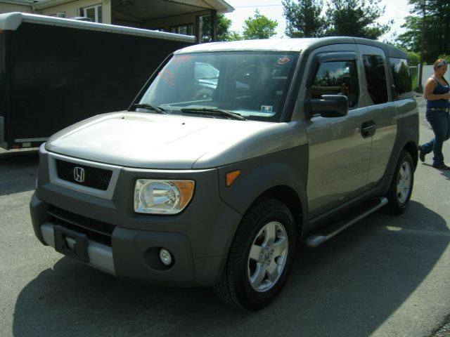 Honda Element 2003 photo 3