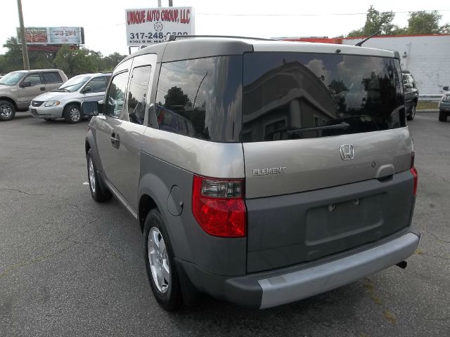 Honda Element 2003 photo 1