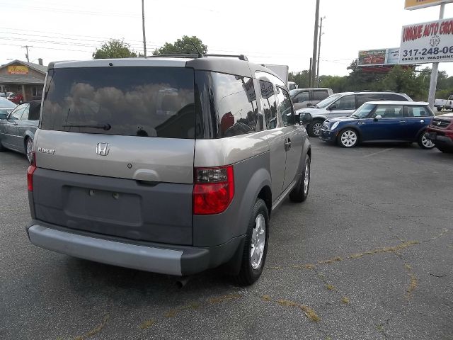 Honda Element 2003 photo 3