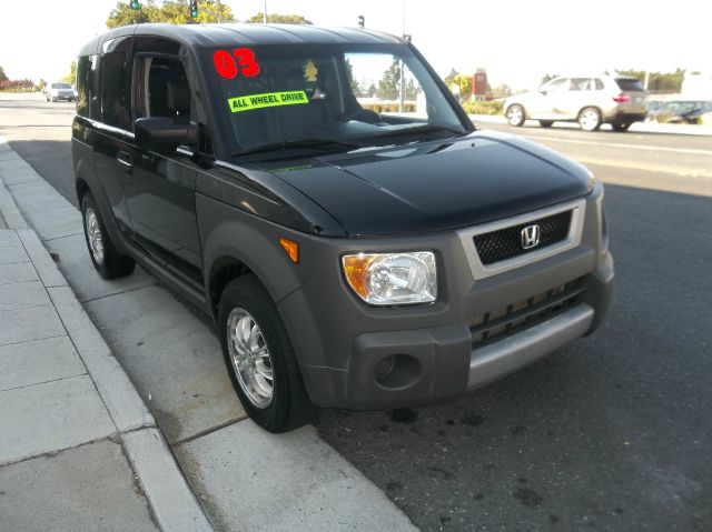 Honda Element 2003 photo 12