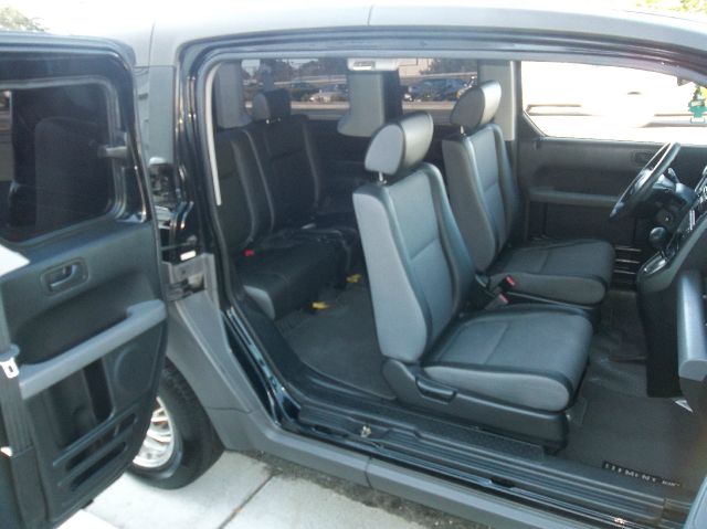 Honda Element 2003 photo 6