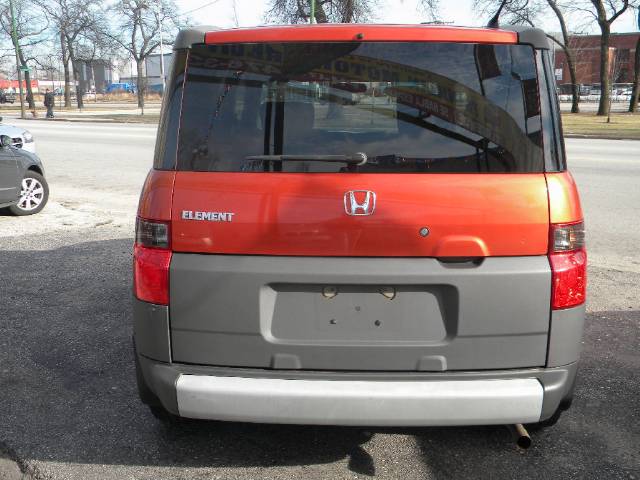 Honda Element 2004 photo 3