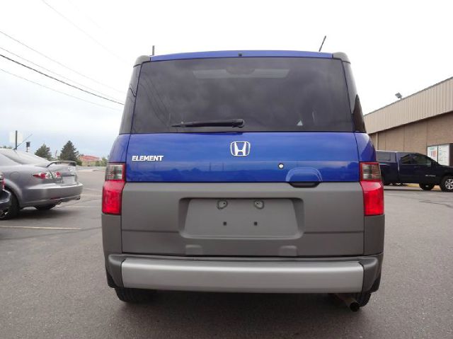 Honda Element 2004 photo 3