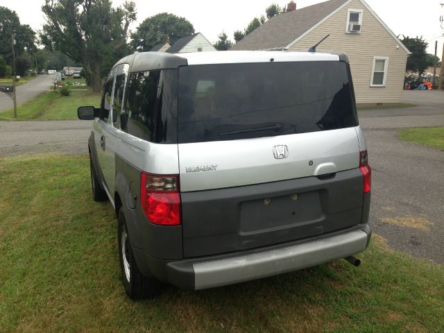 Honda Element 2004 photo 1